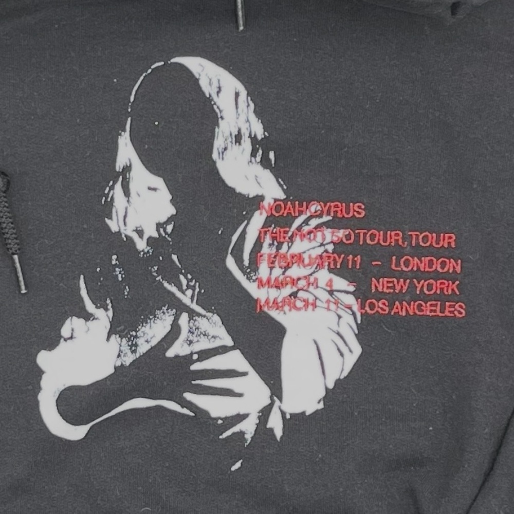 Noah Cyrus The Not So Tour Tour 2020 Merch Black Pullover Hoodie